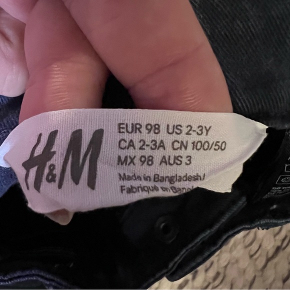 H&M jeans - Picture 3 of 10